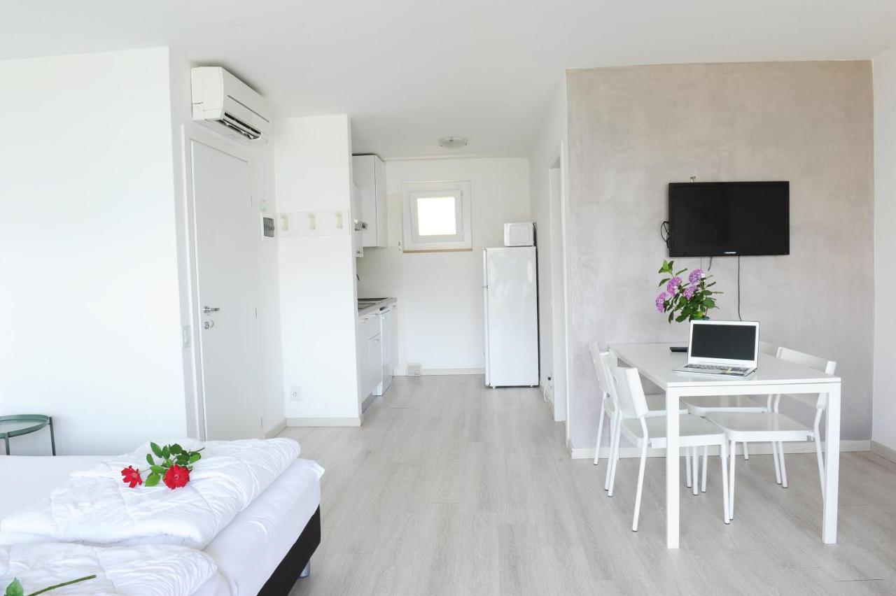 Residence Parco Lago Di Garda Μαλτσεζίνε Εξωτερικό φωτογραφία