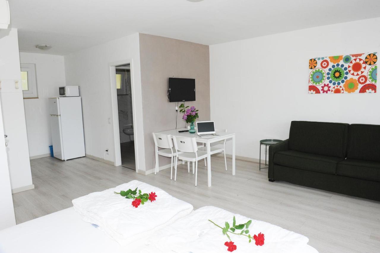 Residence Parco Lago Di Garda Μαλτσεζίνε Εξωτερικό φωτογραφία