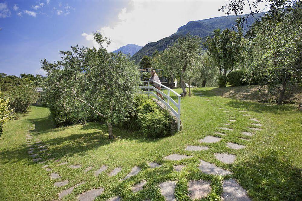 Residence Parco Lago Di Garda Μαλτσεζίνε Εξωτερικό φωτογραφία