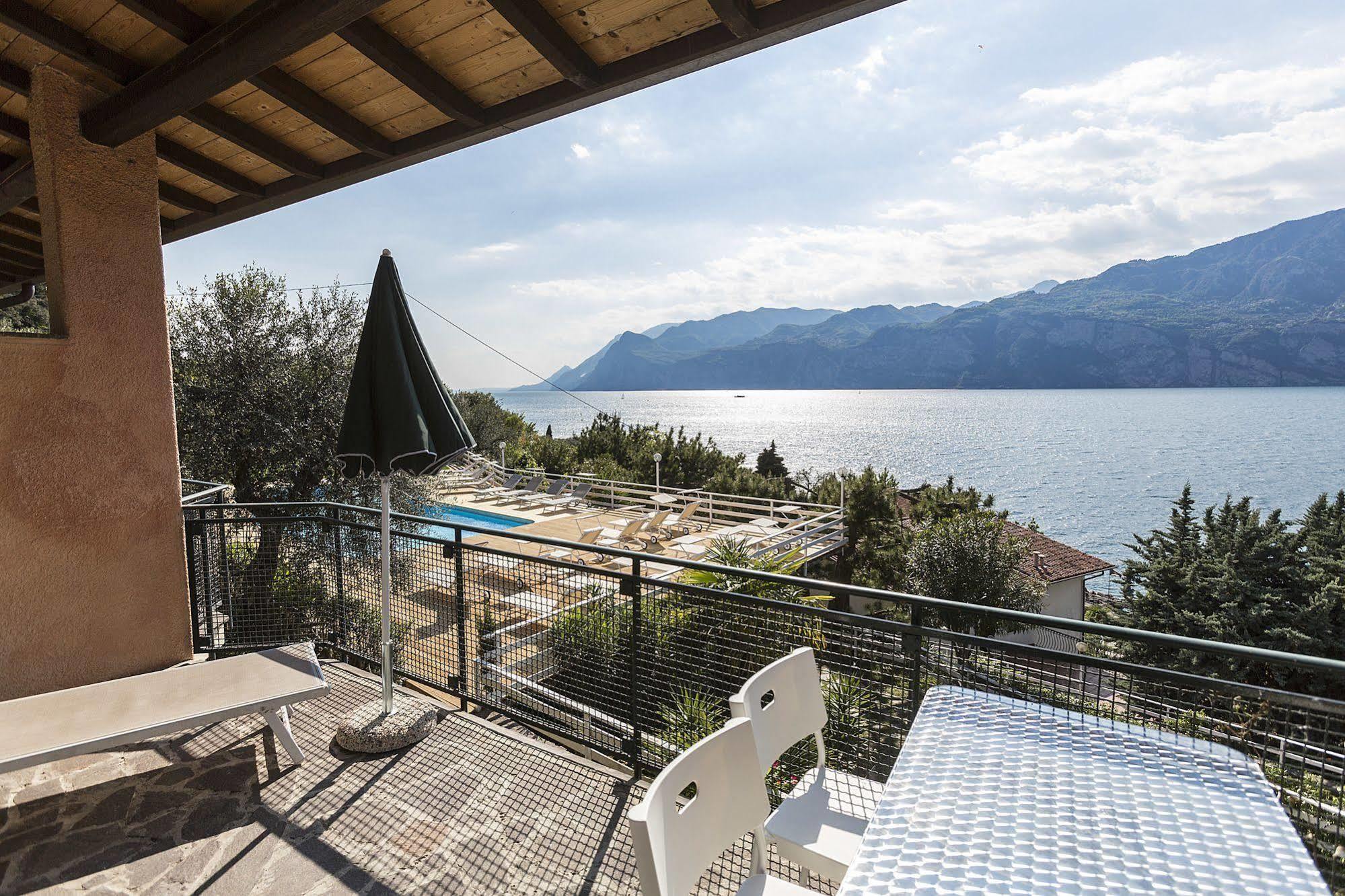 Residence Parco Lago Di Garda Μαλτσεζίνε Εξωτερικό φωτογραφία